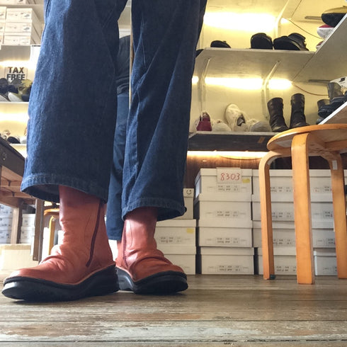 【TODAY's 0206 グレー】幅広4E サイドジップミドルブーツ