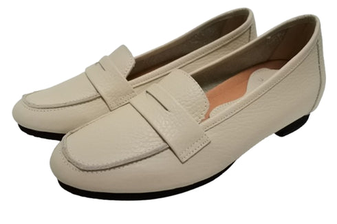 【arui_toe 1702 サンドベージュ】イタリアンレザー本革軽量ローファー