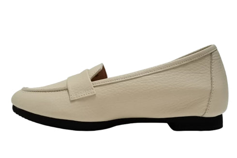 【arui_toe 1702 サンドベージュ】イタリアンレザー本革軽量ローファー