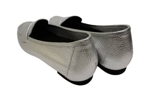 【arui_toe 1702 シルバー】イタリアンレザー本革軽量ローファー