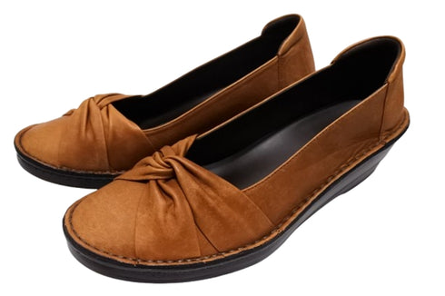 【インコルジェ 3232 ブラウン】ターバンリボンパンプス