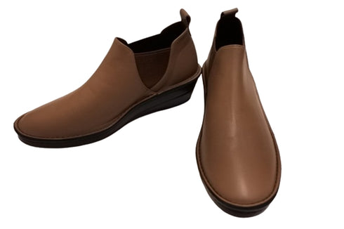 【インコルジェ3274 モカ】サイドゴアスマートブーティ