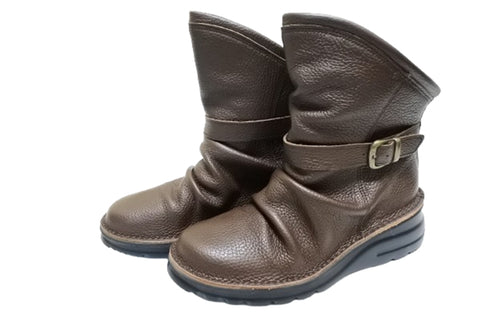 【TODAY'S 328 チョコレート】軽量本革バックルベルト付き バックジップブーツ