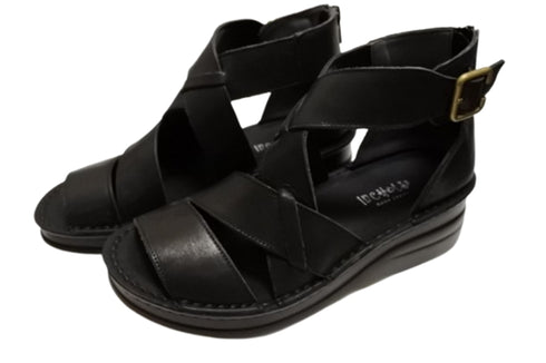 【インコルジェ4032 ブラック】本革バックファスナー オープントゥブーツサンダル