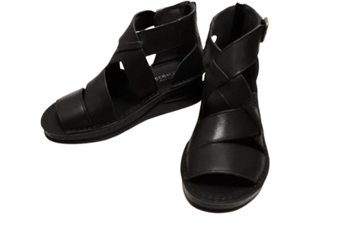 【インコルジェ4032 ブラック】本革バックファスナー オープントゥブーツサンダル