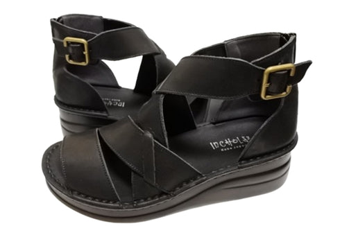 【インコルジェ4032 ブラック】本革バックファスナー オープントゥブーツサンダル