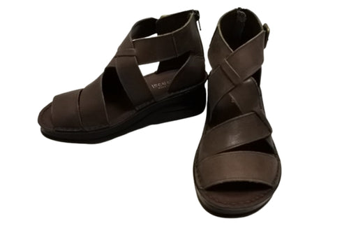 【インコルジェ4032 グレー】本革バックファスナー オープントゥブーツサンダル