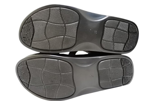 【インコルジェ4210 ブラック】トリプルベルトサンダル