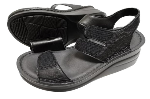 【インコルジェ4210 ブラック】トリプルベルトサンダル