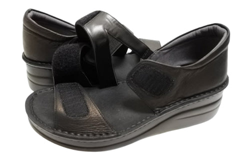 【インコルジェ4224 ブラック】本革ダブルベルトデザインサンダル