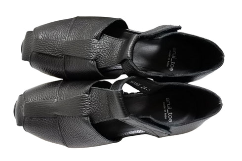 【arui_toe 5080 ブラック】本革軽量グルカサンダル