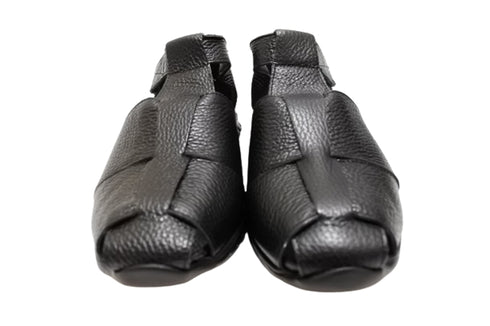 【arui_toe 5080 ブラック】本革軽量グルカサンダル