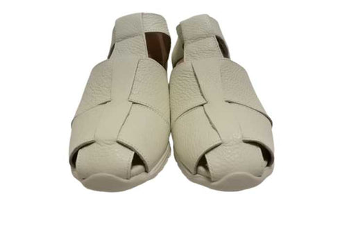 【arui_toe 5080 オフホワイト】本革軽量グルカサンダル