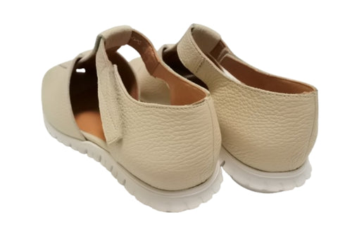 【arui_toe 5080 サンドベージュ】本革軽量グルカサンダル