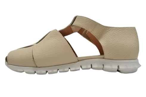 【arui_toe 5080 サンドベージュ】本革軽量グルカサンダル