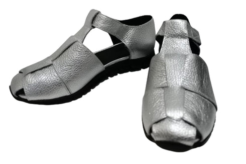 【arui_toe 5080 シルバー】本革軽量グルカサンダル