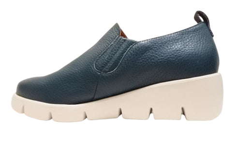 【arui_toe 5082 ブルー】本革軽量厚底スリッポンシューズ