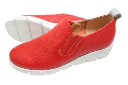 【arui_toe 5082 レッド】本革軽量厚底スリッポンシューズ