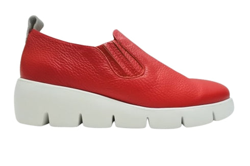 【arui_toe 5082 レッド】本革軽量厚底スリッポンシューズ