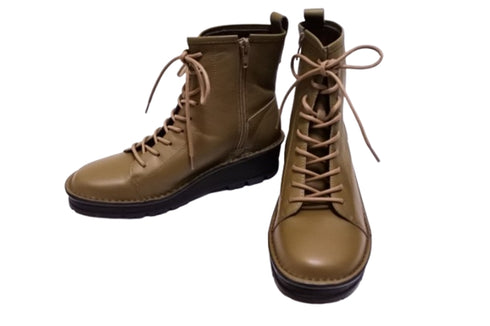 【インコルジェ 5501 カーキ】ウエッジタンクソール靴紐ハイカットブーツ