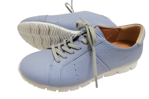【arui_toe 57502 サックスブルー】本革コンフォートスニーカー