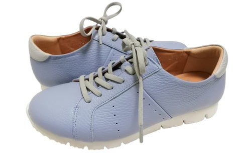 【arui_toe 57502 サックスブルー】本革コンフォートスニーカー