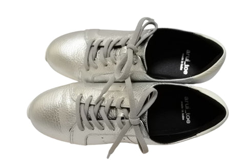 【arui_toe 57502 シルバー】本革コンフォートスニーカー