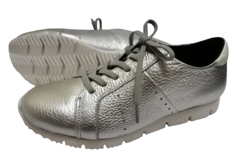 【arui_toe 57502 シルバー】本革コンフォートスニーカー