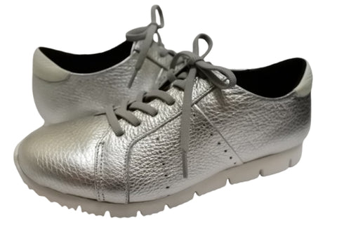 【arui_toe 57502 シルバー】本革コンフォートスニーカー