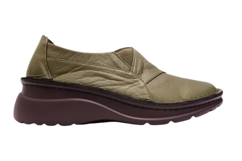 【インコルジェ 6001 オリーブ】ライトソール カジュアルデザインシューズ