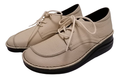 【インコルジェ7085 アイボリー】本革靴紐デザインシューズ