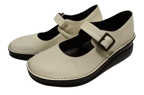 【インコルジェ7088 アイボリー】本革カジュアルベルトシューズ