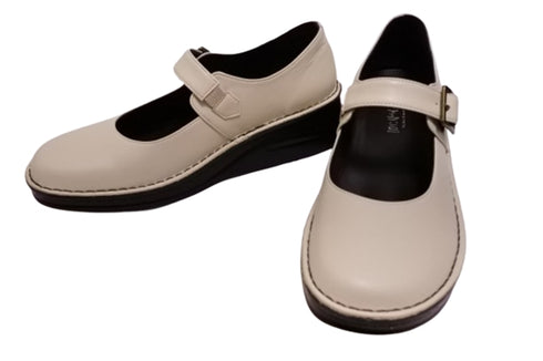 【インコルジェ7088 アイボリー】本革カジュアルベルトシューズ