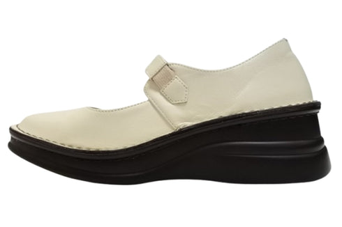 【インコルジェ7088 アイボリー】本革カジュアルベルトシューズ