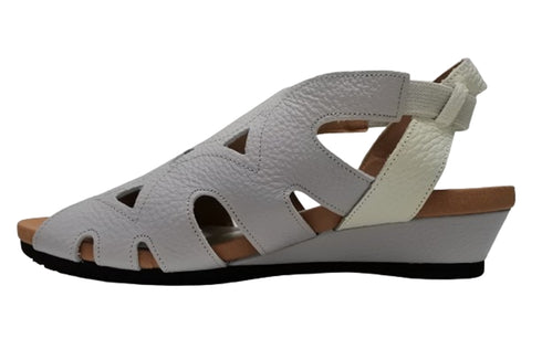 【arui_toe 7641 アイスグレー】伸縮ゴムバックストラップ本革コンフォートサンダル