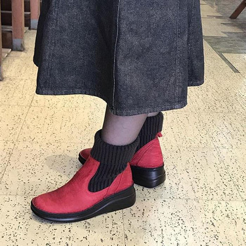 【インコルジェ8172 ブラック】ヒール高ショートニットブーツ