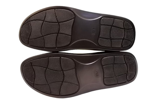 【インコルジェ 8480 】本革アウトドアウォーキングシューズ