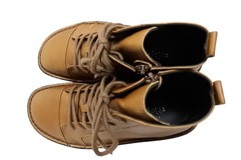 【インコルジェ 8674 ブラウン】靴紐ショートブーツ