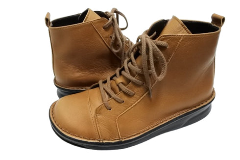 【インコルジェ 8674 ブラウン】靴紐ショートブーツ