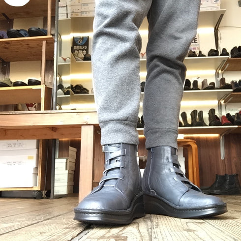 【インコルジェ8718 ブラック】レザーテープ靴紐ショートブーツ