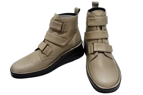 【インコルジェ8748 オークベージュ】ソフトレザーベルトブーツ