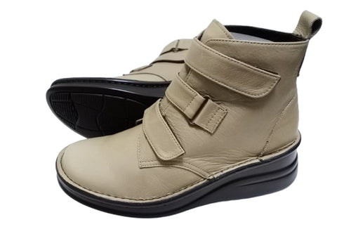 【インコルジェ8748 オークベージュ】ソフトレザーベルトブーツ