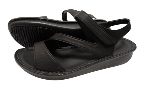 【インコルジェ 8888 ブラック】バックストラップフラットサンダル