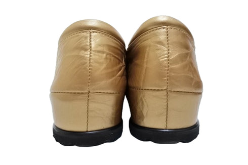 【…AShiOtO A1540 ゴールドメタル】本革超軽量ゴムストラップシューズ