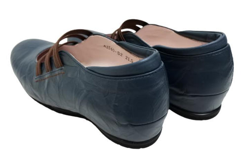 【…AShiOtO A1540 ネイビー】本革超軽量ゴムストラップシューズ モデルサイズ