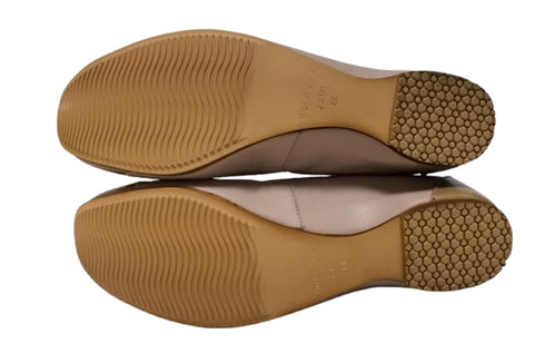 【…AShiOtO A3233 ベージュエナメル】超軽量 約110g 牛革ボロネーゼバレエパンプス