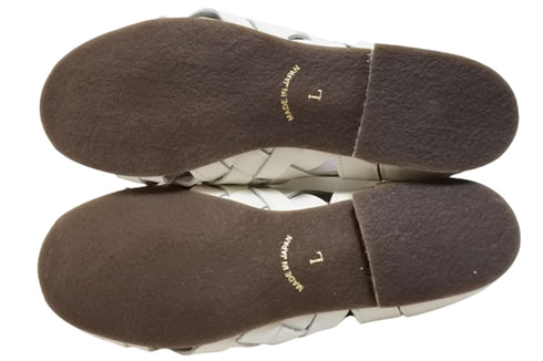 【かぼちゃの馬車 CA-57 ホワイト】編み込みオープントゥシューズ