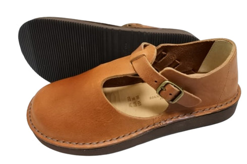 【Organic handloom GUNA ブラウン】メリージェーンタイプのストラップシューズ