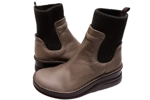 【インコルジェIN7094 グレー】リブニットショートブーツ