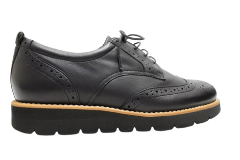 【…AShiOtO KOBE02 ブラック(モデルサイズ)】超軽量国産牛革ウイングチップシューズ